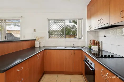 Property photo of 5/81 Grosvenor Street Morningside QLD 4170