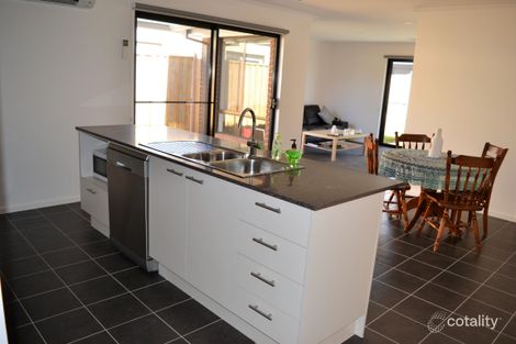 Property photo of 5 Juniper Street Officer VIC 3809