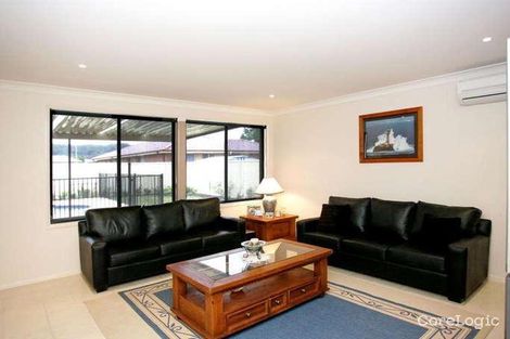 Property photo of 20 Shearwater Street Tumbi Umbi NSW 2261