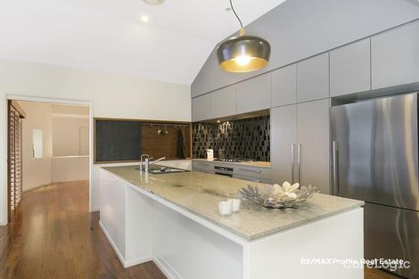 Property photo of 11 Carissa Place Chapel Hill QLD 4069