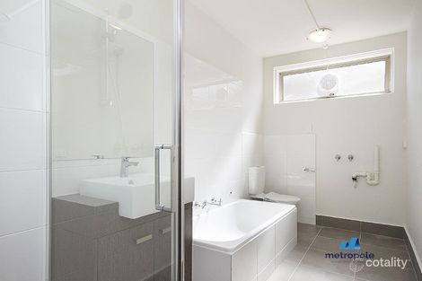 Property photo of 4/8 Ormond Road Ormond VIC 3204