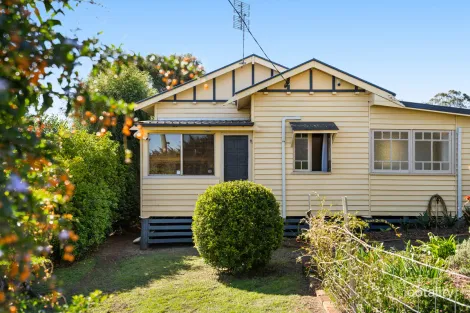 Property photo of 44 Main Street Meringandan QLD 4352