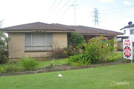 15 Granada Ave, Macquarie Hills, NSW 2285