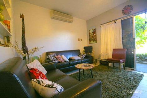 Property photo of 4/41 Tallebudgera Drive Palm Beach QLD 4221