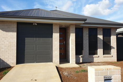 2/62 Shelby St, Glenvale, QLD 4350