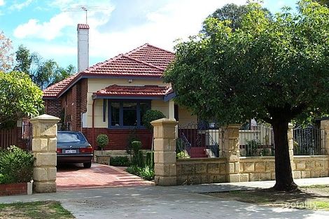 5 Dunedin St, Mount Hawthorn, WA 6016