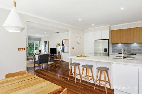 Property photo of 82 Ivanhoe Parade Ivanhoe VIC 3079