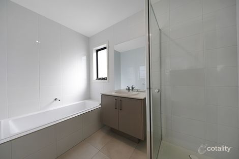 Property photo of 3 Ivanhoe Road Wallan VIC 3756