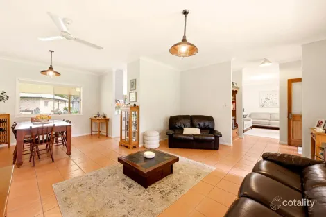 Property photo of 1 Ridgeview Court Dakabin QLD 4503
