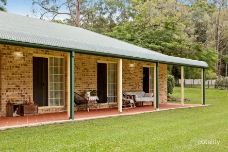 Property photo of 1 Ridgeview Court Dakabin QLD 4503