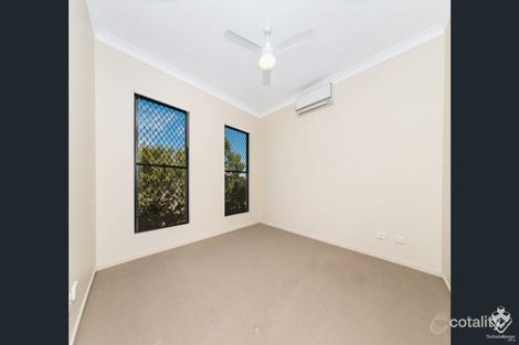 Property photo of 31 Yass Circuit Kelso QLD 4815