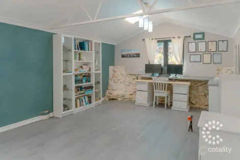 Property photo of 8 Victor Street Hilton WA 6163