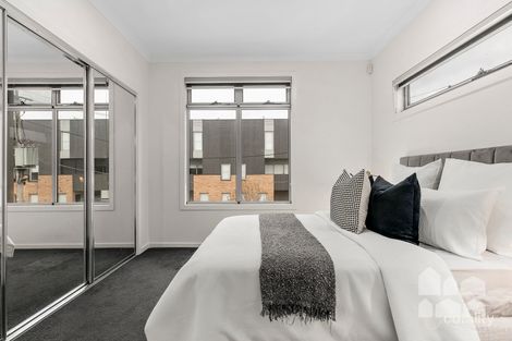 Property photo of 20 Renown Street Maidstone VIC 3012