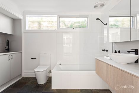 Property photo of 24 Orlando Street Hampton VIC 3188