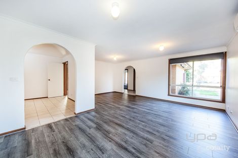 Property photo of 14 Black Forest Road Werribee VIC 3030