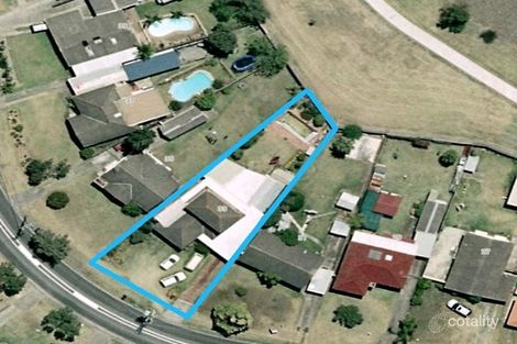 Property photo of 33 Amalfi Street Lurnea NSW 2170