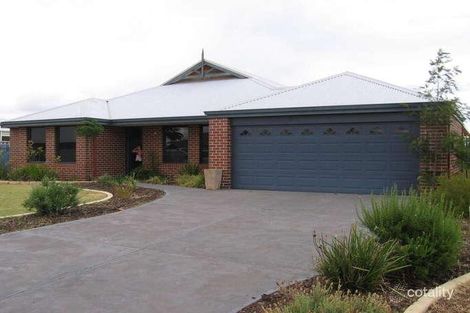 5 Deakin Elb, Eaton, WA 6232