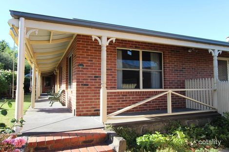 13 Waddington Ct, Highton, VIC 3216