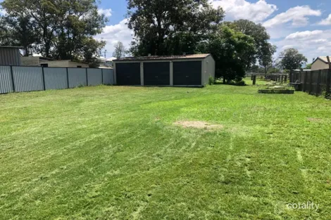 Property photo of 4 Videroni Street Booval QLD 4304