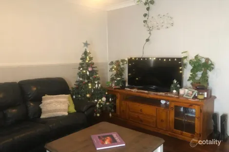 Property photo of 4 Videroni Street Booval QLD 4304