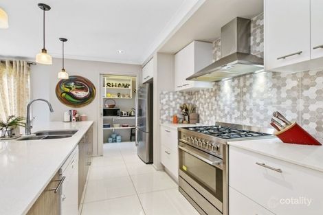 Property photo of 134 Elmslie Drive Cranbourne East VIC 3977