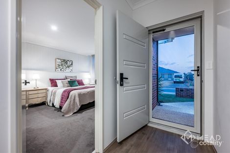 Property photo of 39 Martinich Drive Caversham WA 6055