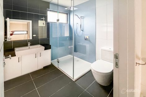 2b Thompson St, Kensington, VIC 3031