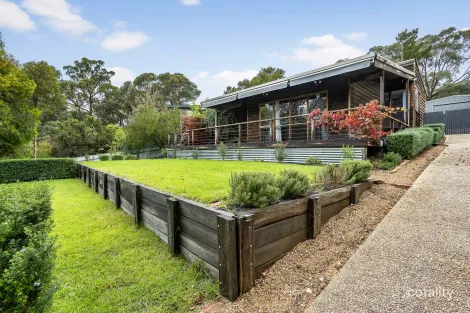 4 Hillview Rd, Daylesford, VIC 3460