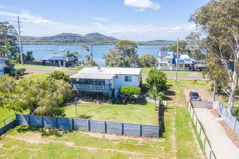 Property photo of 141 Canaipa Point Drive Russell Island QLD 4184