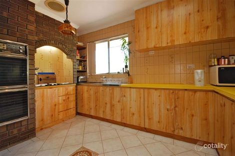 Property photo of 10 Arawa Place Craigie WA 6025