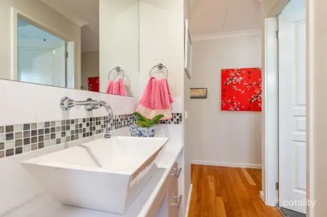 Property photo of 21 Riverview Crescent Catalina NSW 2536