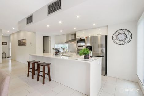 Property photo of 3/12 Kitchener Street Coorparoo QLD 4151