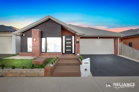 7 Puritan St, Rockbank, VIC 3335
