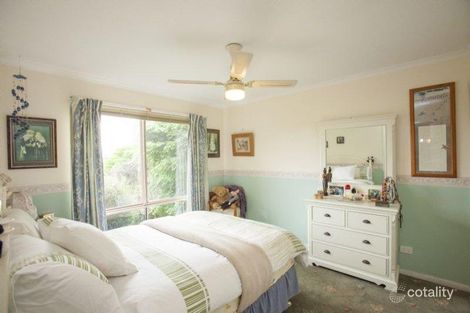 Property photo of 5 Gaul Avenue Darnum VIC 3822