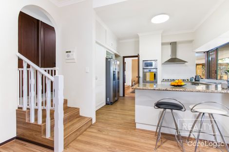 Property photo of 33 Robin Avenue Sorrento WA 6020
