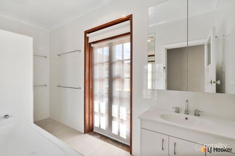Property photo of 119 Limestone Avenue Braddon ACT 2612