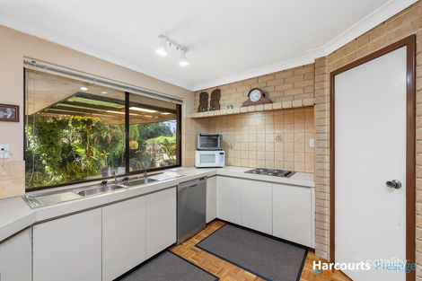 Property photo of 12 Barrow Crescent Shelley WA 6148