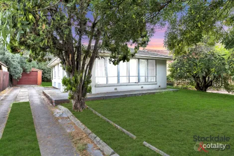 23 Chirnside Cres, Laverton, VIC 3028