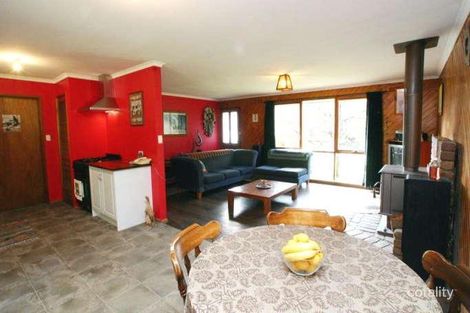 Property photo of 1 Seaview Road Cockatoo VIC 3781
