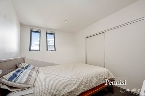 Property photo of 10/297 Pascoe Vale Road Essendon VIC 3040