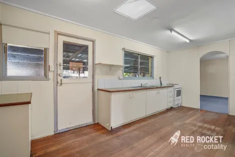 Property photo of 13 Ursula Street Riverview QLD 4303