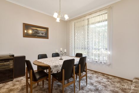 Property photo of 9 Lexcen Grove Happy Valley SA 5159