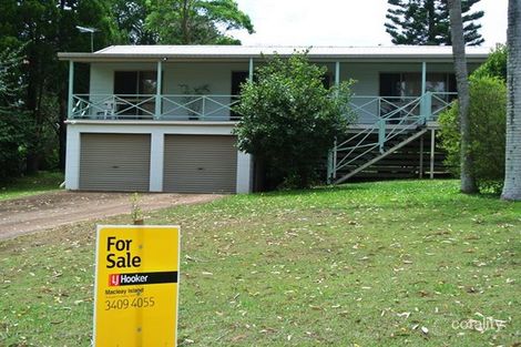33 Charles Tce, Macleay Island, QLD 4184