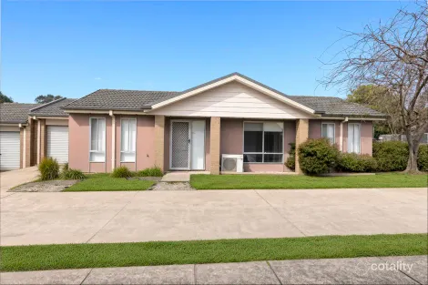 6/3 ELISA PL, HASTINGS, VIC 3915