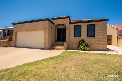 40 River Dr, Cape Burney, WA 6532