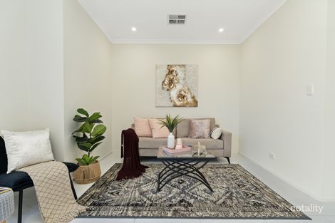 Property photo of 2/31 Cresdee Road Campbelltown SA 5074