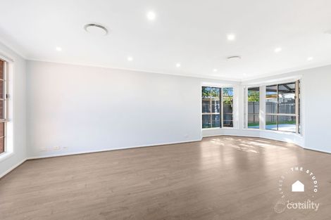 Property photo of 21 Lucas Circuit Kellyville NSW 2155