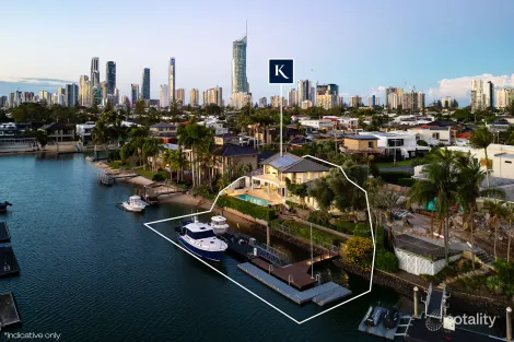 132 Amalfi Dr, Surfers Paradise, QLD 4217