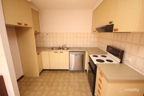 Property photo of 49 Rowe Place Phillip ACT 2606