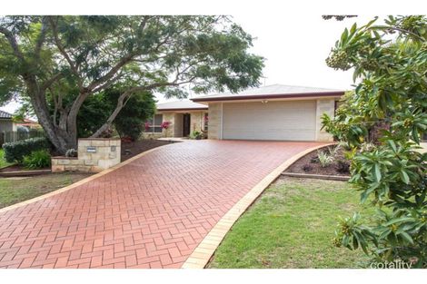 8 Bahr Pl, Wellington Point, QLD 4160